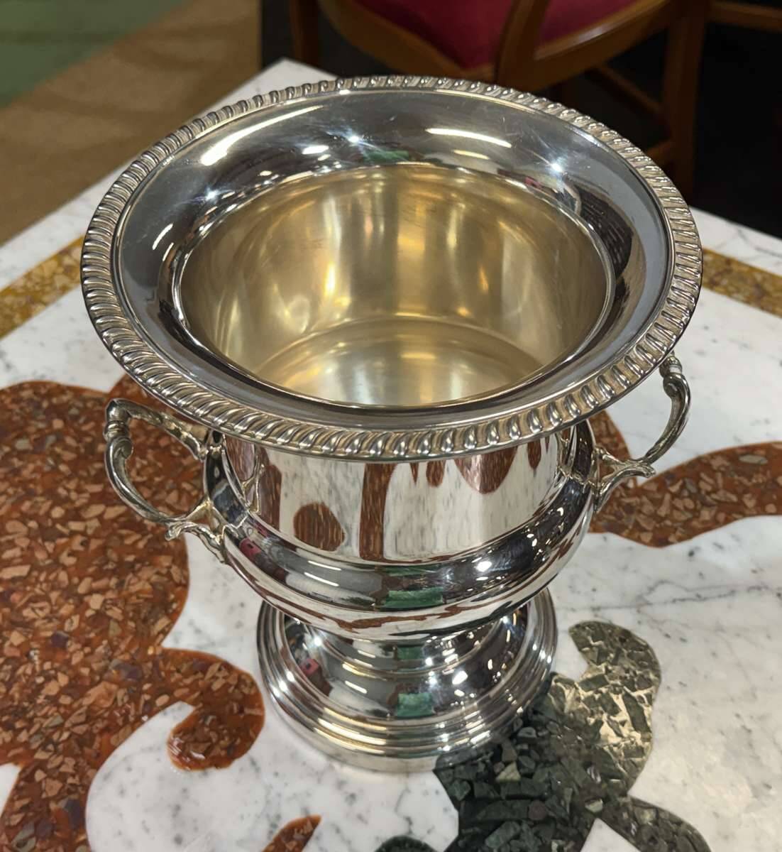 Silver-plated metal ice bucket