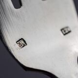 Art Deco silver-plated cake service, shell model, circa 1930.