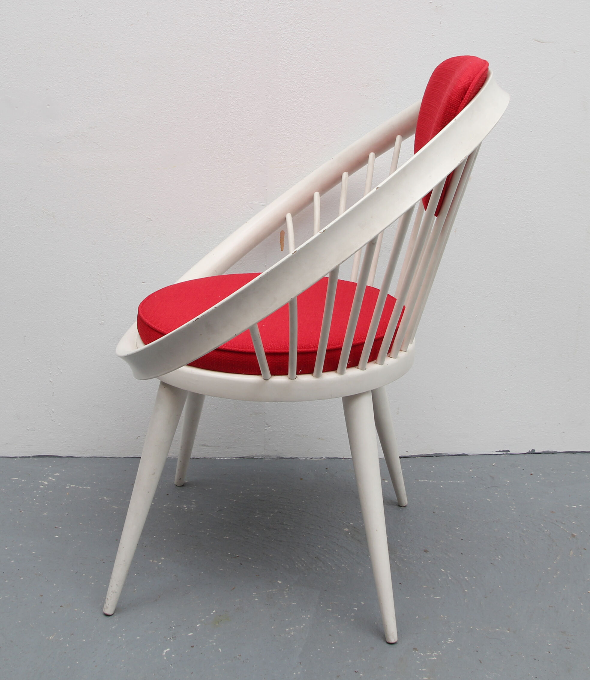 Fauteuil cercle par Yngve Ekström