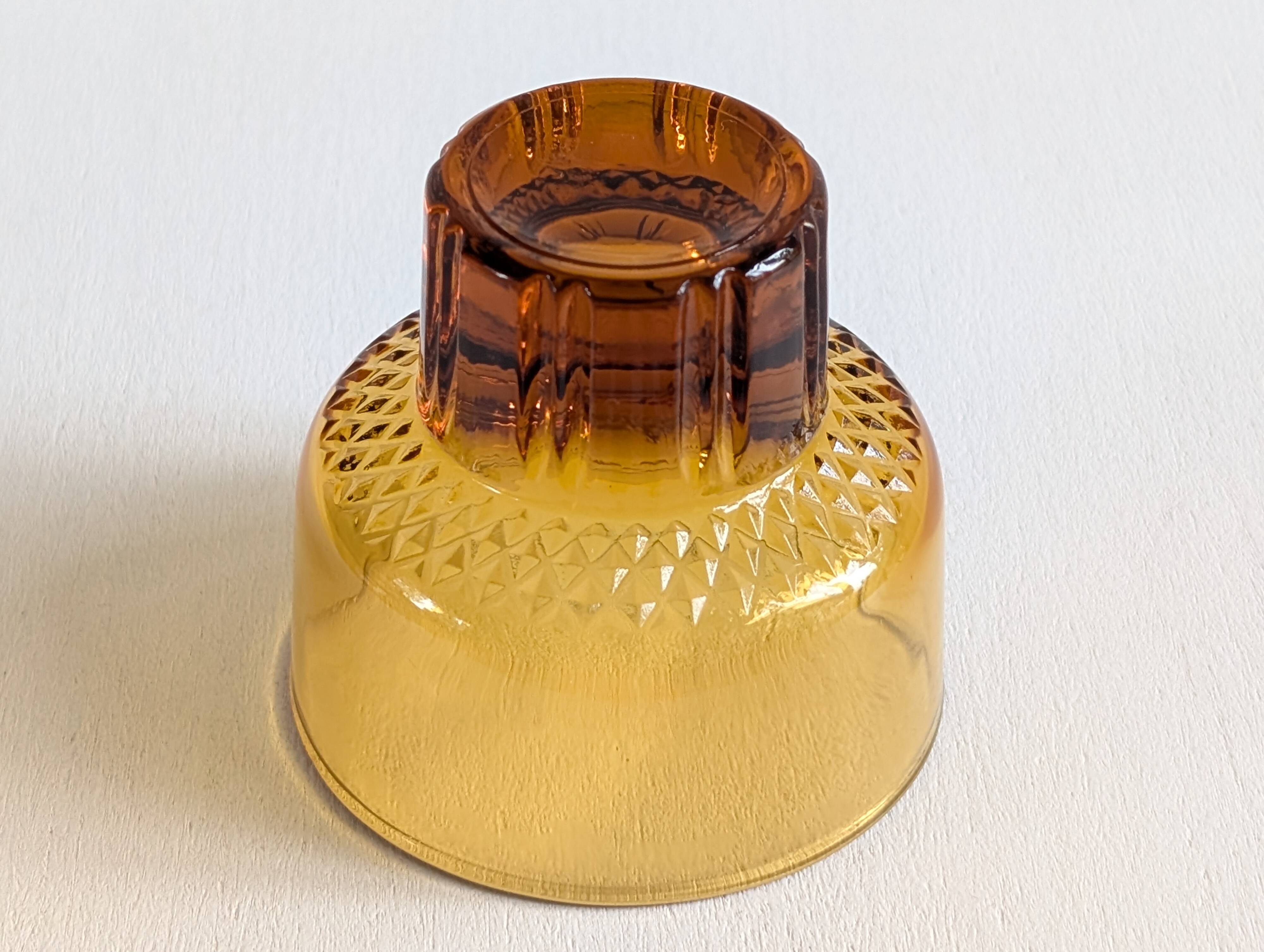 Tasses à café  verre ambré