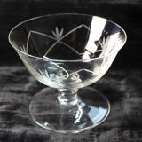 Set of 8 Champagne glasses in engraved crystal - Authentic Art Deco 1940