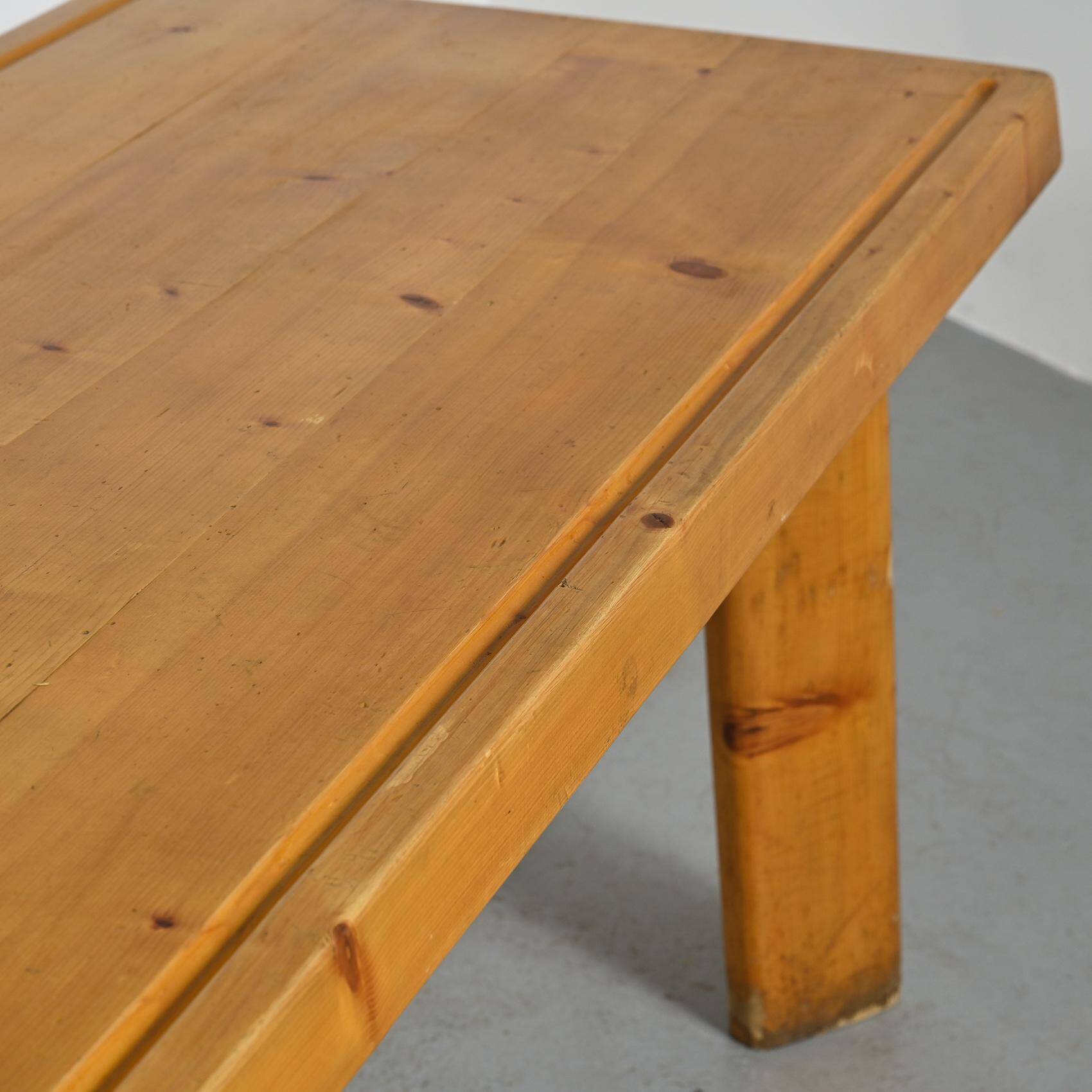 Table et bancs en mélèze par Christian Durupt, vers 1960