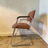 Strafor armchair in pink wool