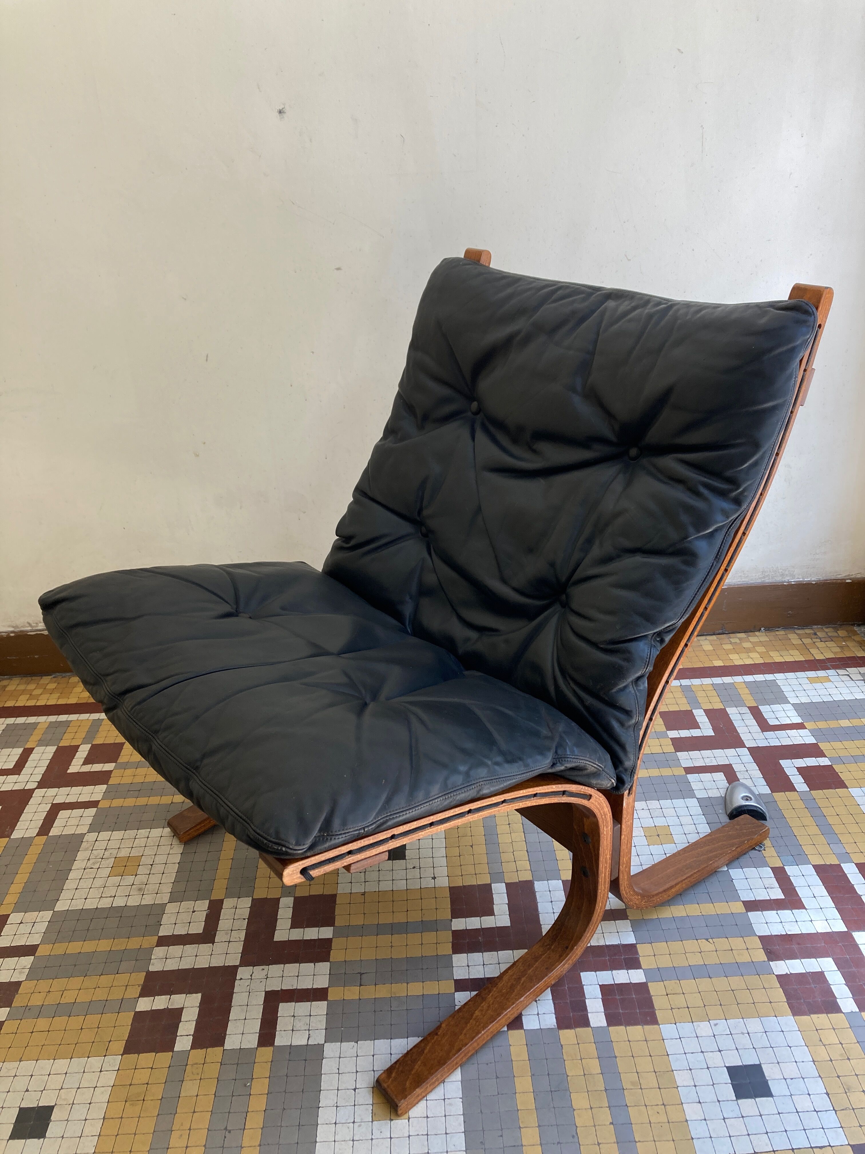 Armchair Siesta 1965 Ingmar Relling for Westnofa, Norway, black leather