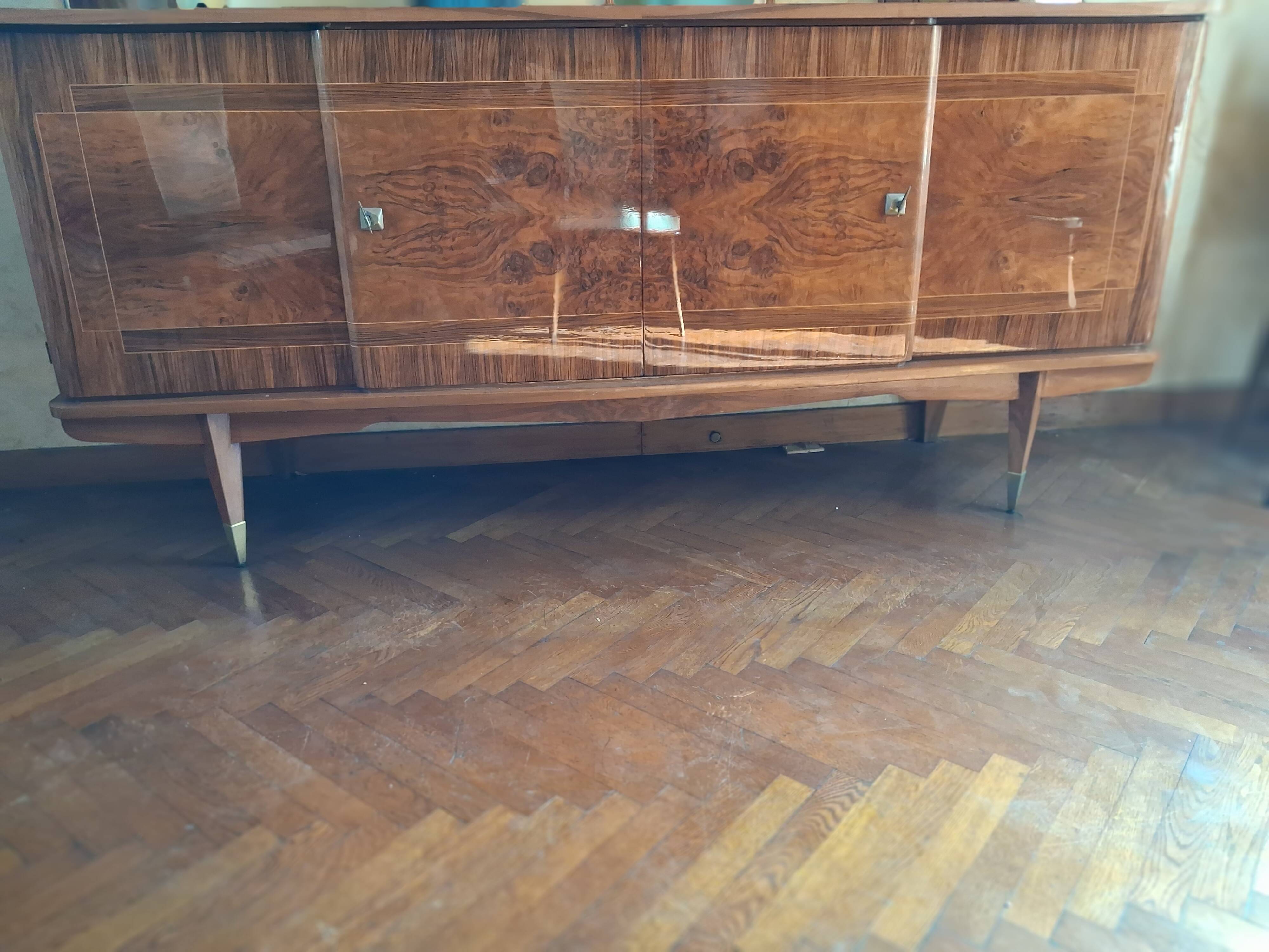 Buffet enfilade