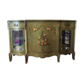 An eventful Venetian-style line, green laqué wood decorated with flowers