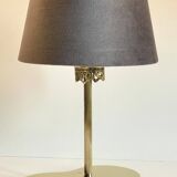 Chic brass lamp with vintage clover tray
