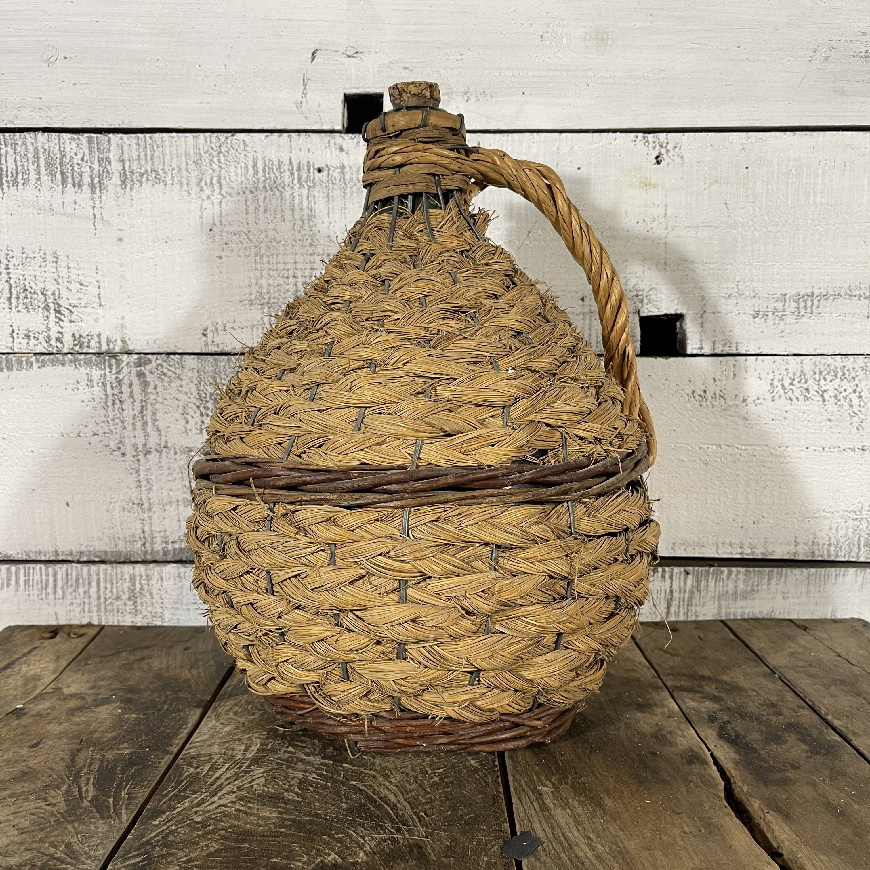Rush and wicker demijohn