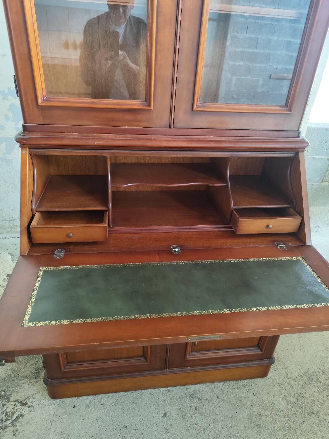 Secretary furniture
