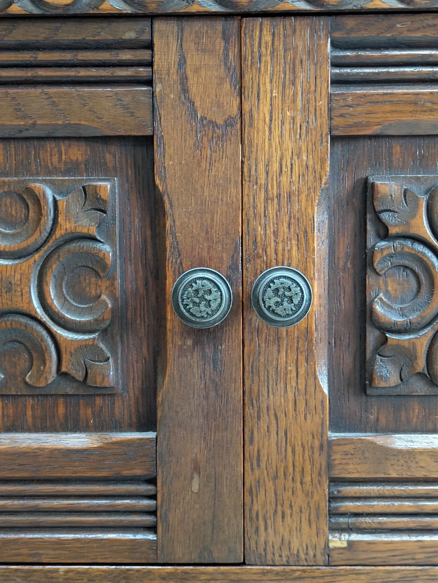 English high chest of drawers