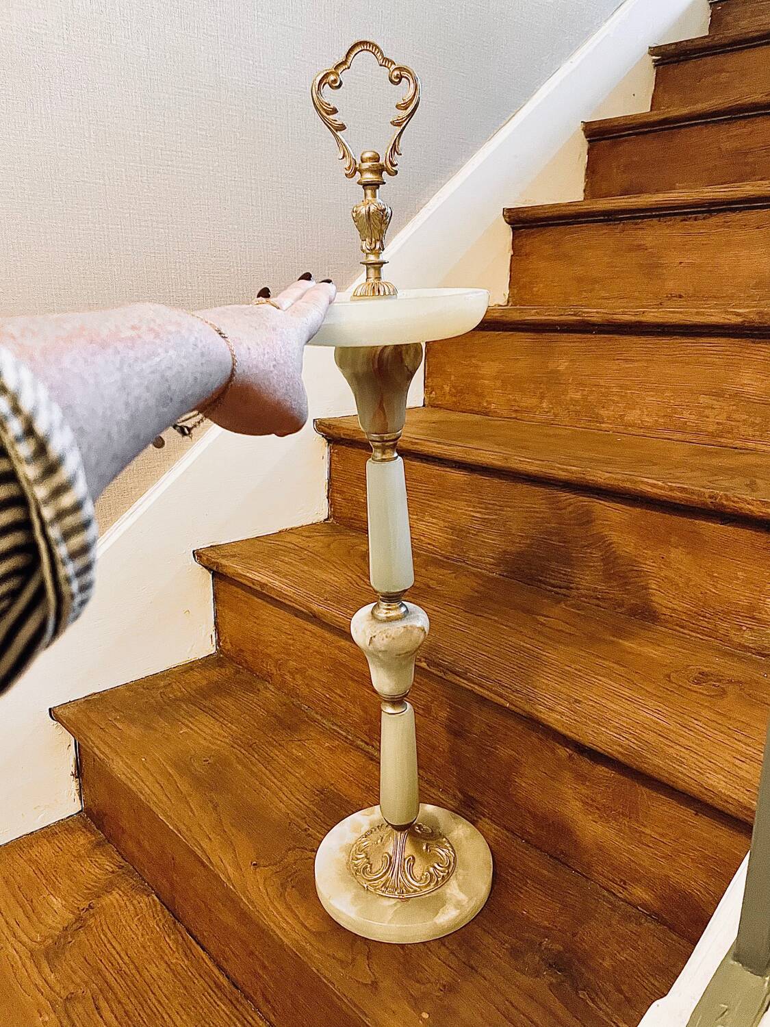 Onix and brass pedestal ashtray