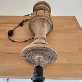“Brutalist” style lamp base
