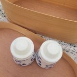 Salt shaker and pepper clover