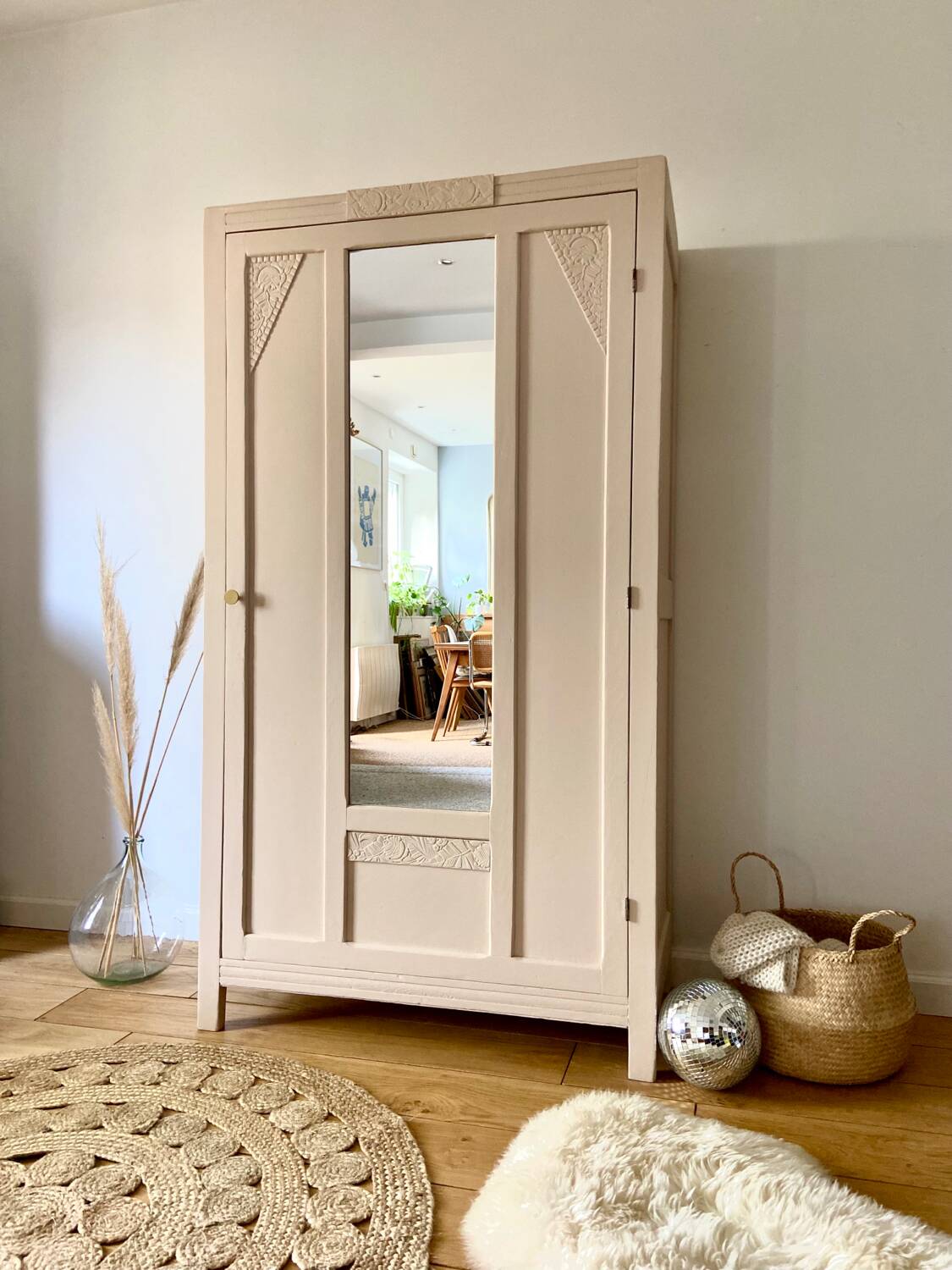Parisian Art Deco nude pink wardrobe