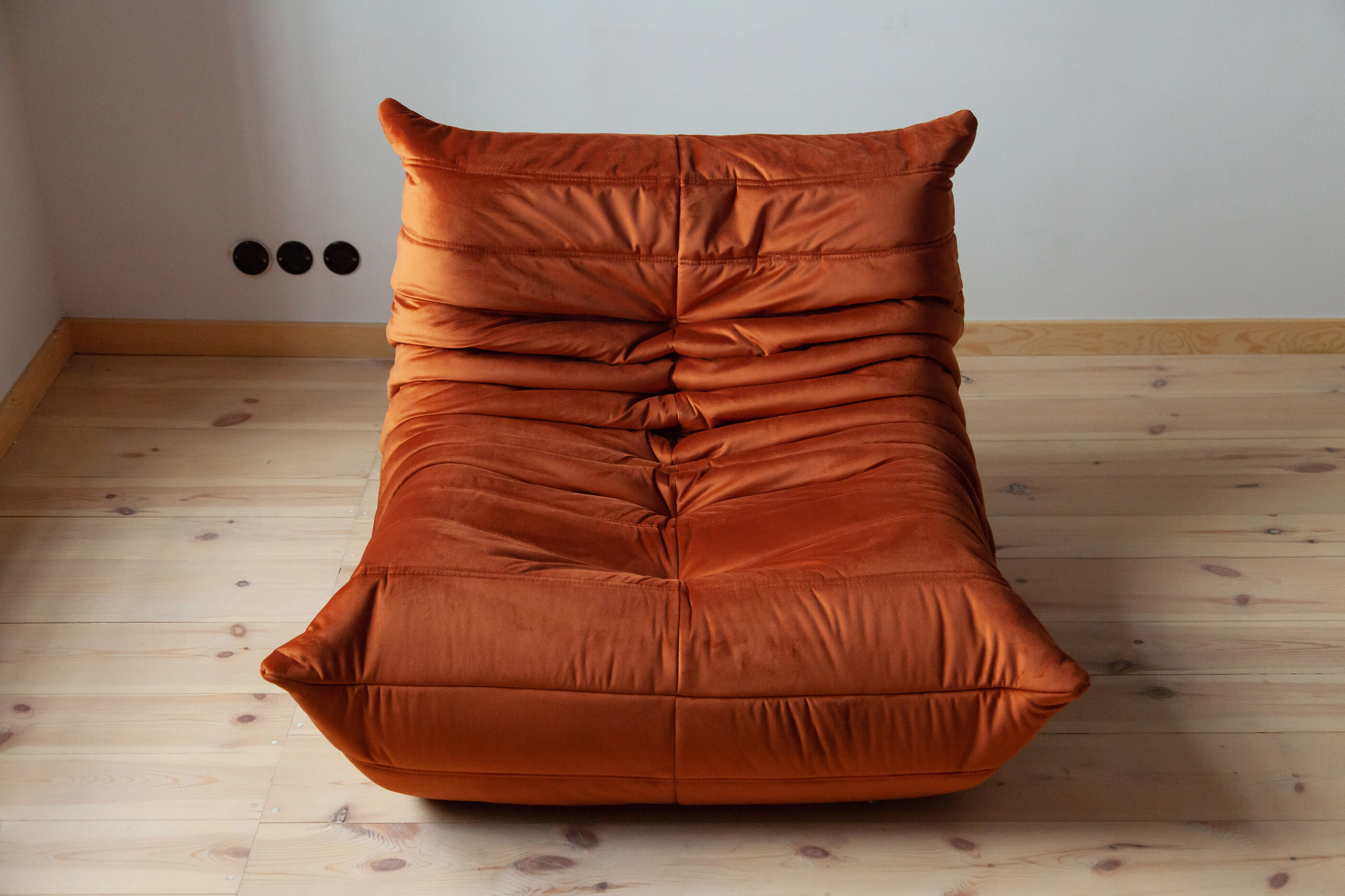 Togo armchair and corner model designed by Michel Ducaroy 1973