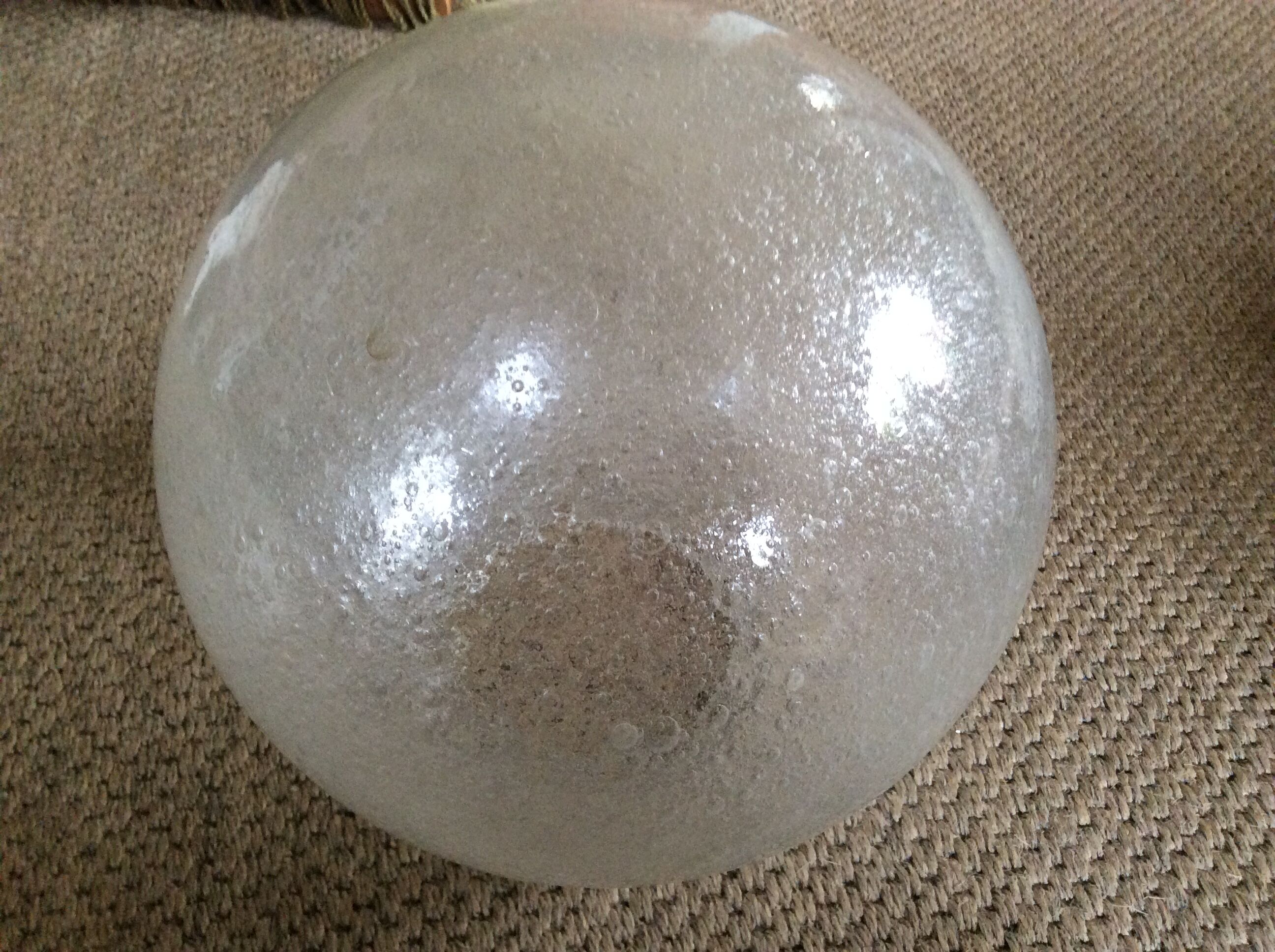 Ball suspension