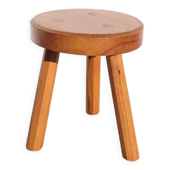 Low tripod stool in ash