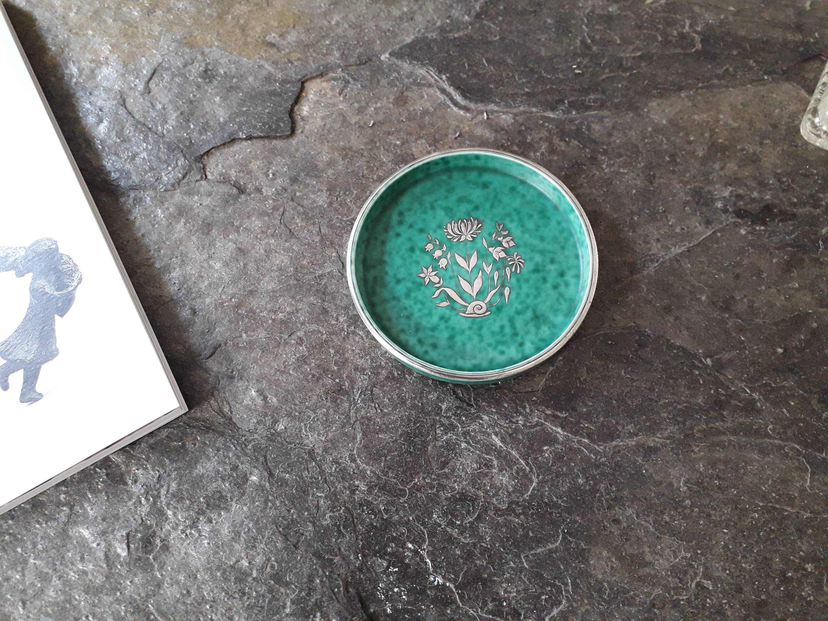 Ceramic cup or pocket tray by Wilhelm Kåge for gustavsberg Sweden