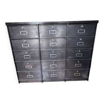 Industrial furniture with 15 flaps