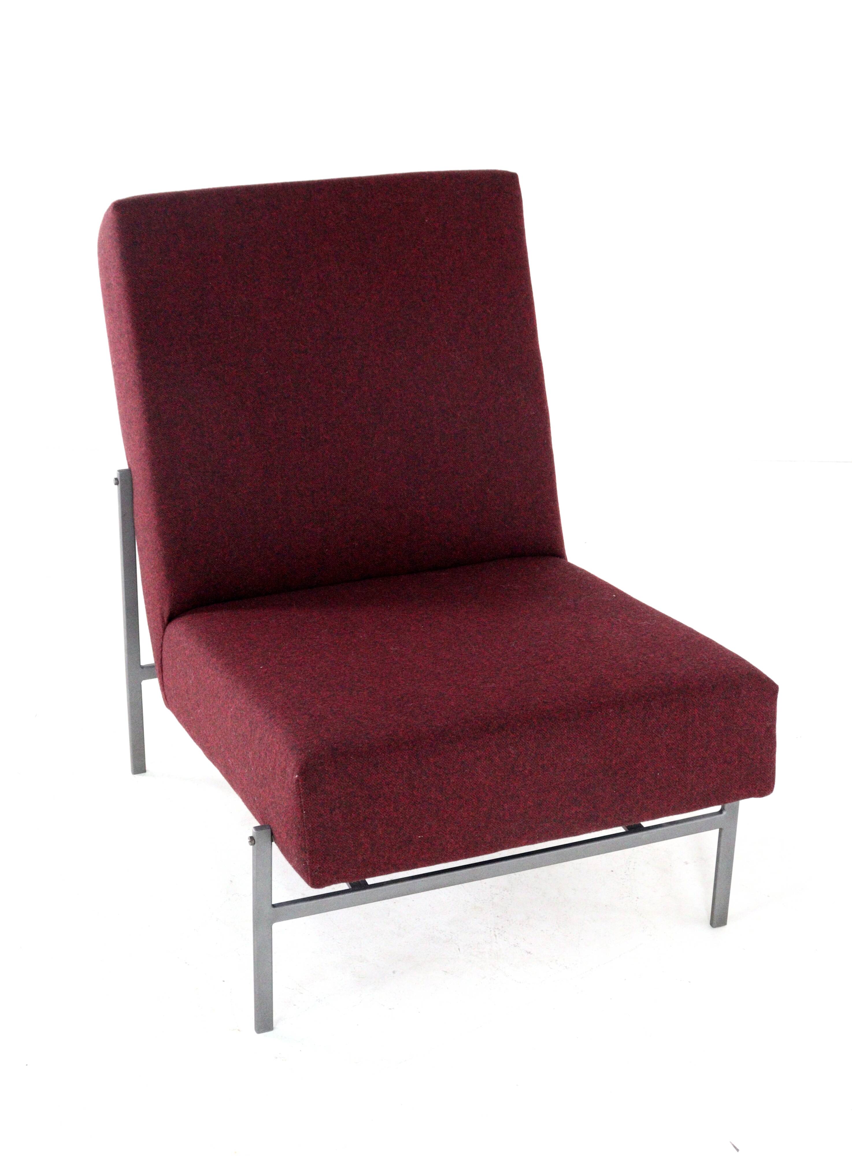 Mid Century Modern Designer minimalist easy chair 'Velp'