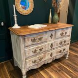 Commode Louis XV en chêne patinée
