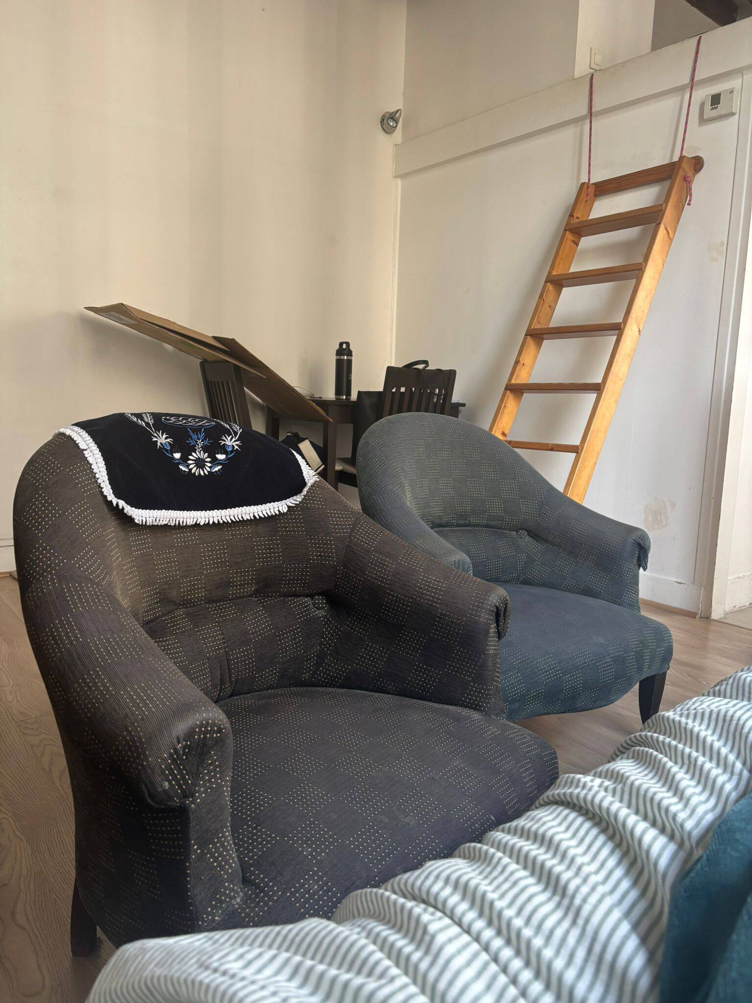 Set of two vintage armchairs