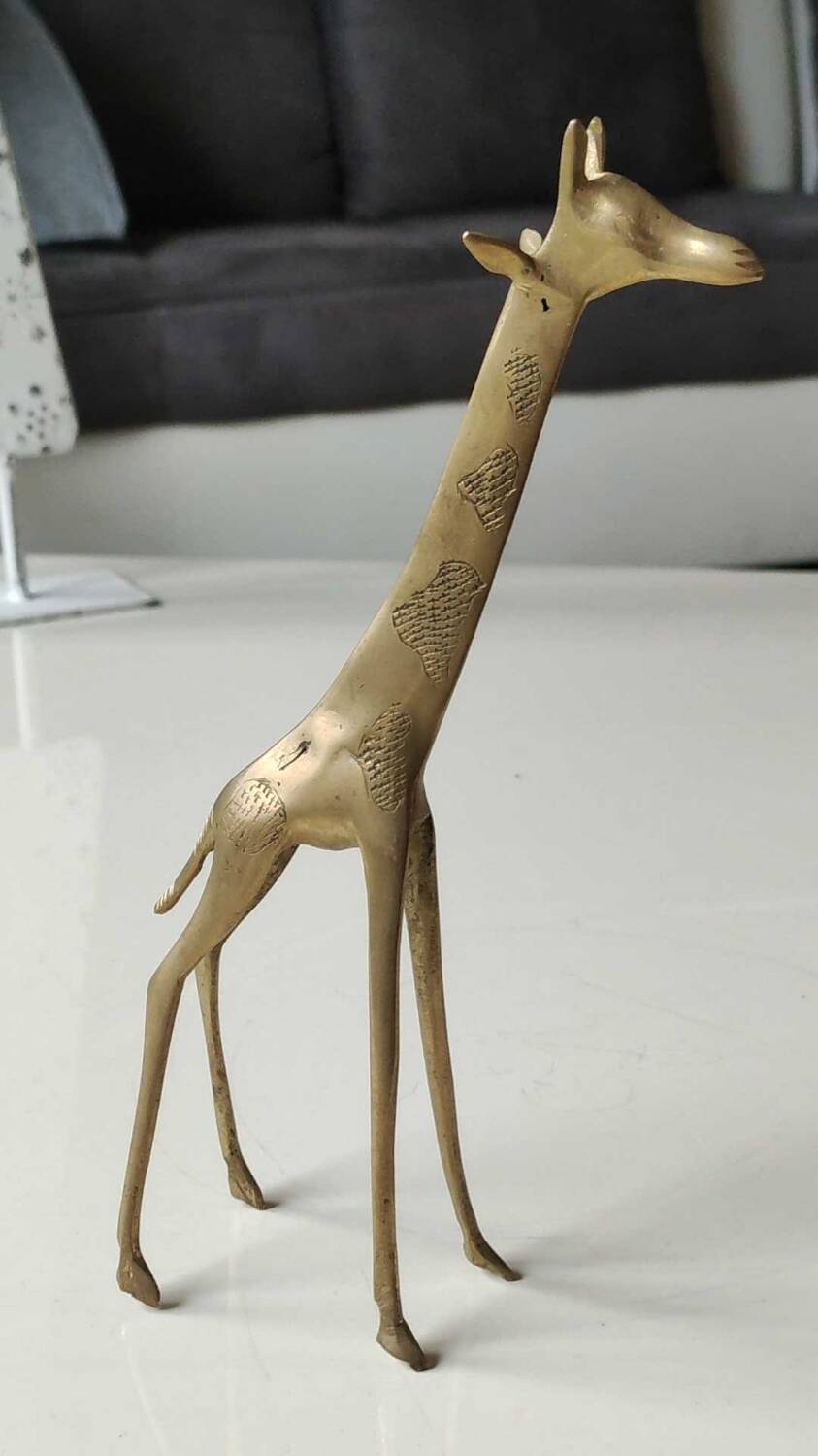 African giraffe figurine in polished brass. high 20 cm