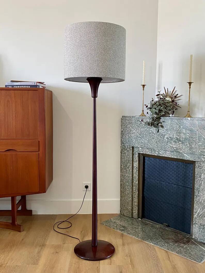 Art Deco floor lamp in solid mahogany 1940s