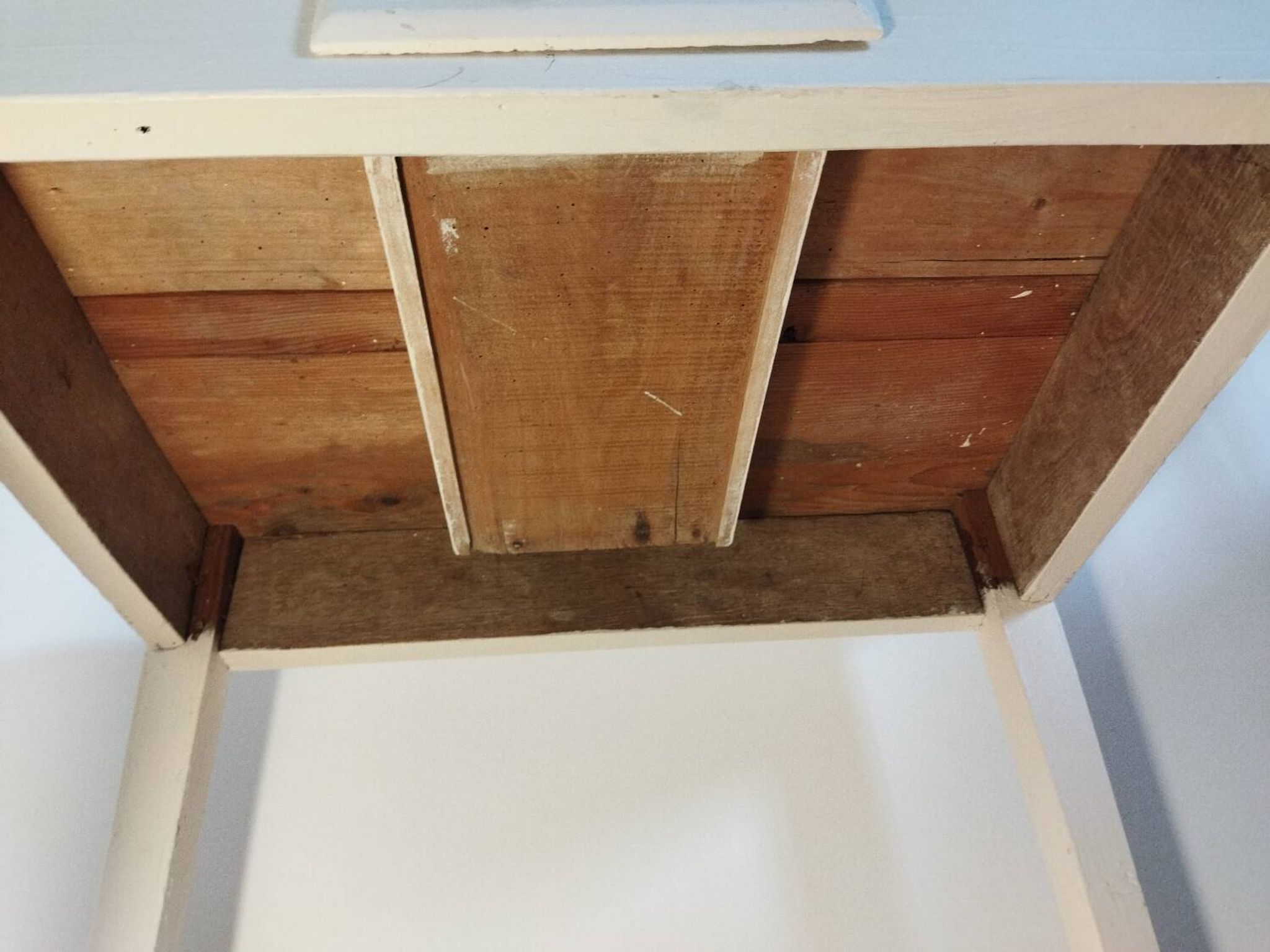 Bureau pieds fuseaux