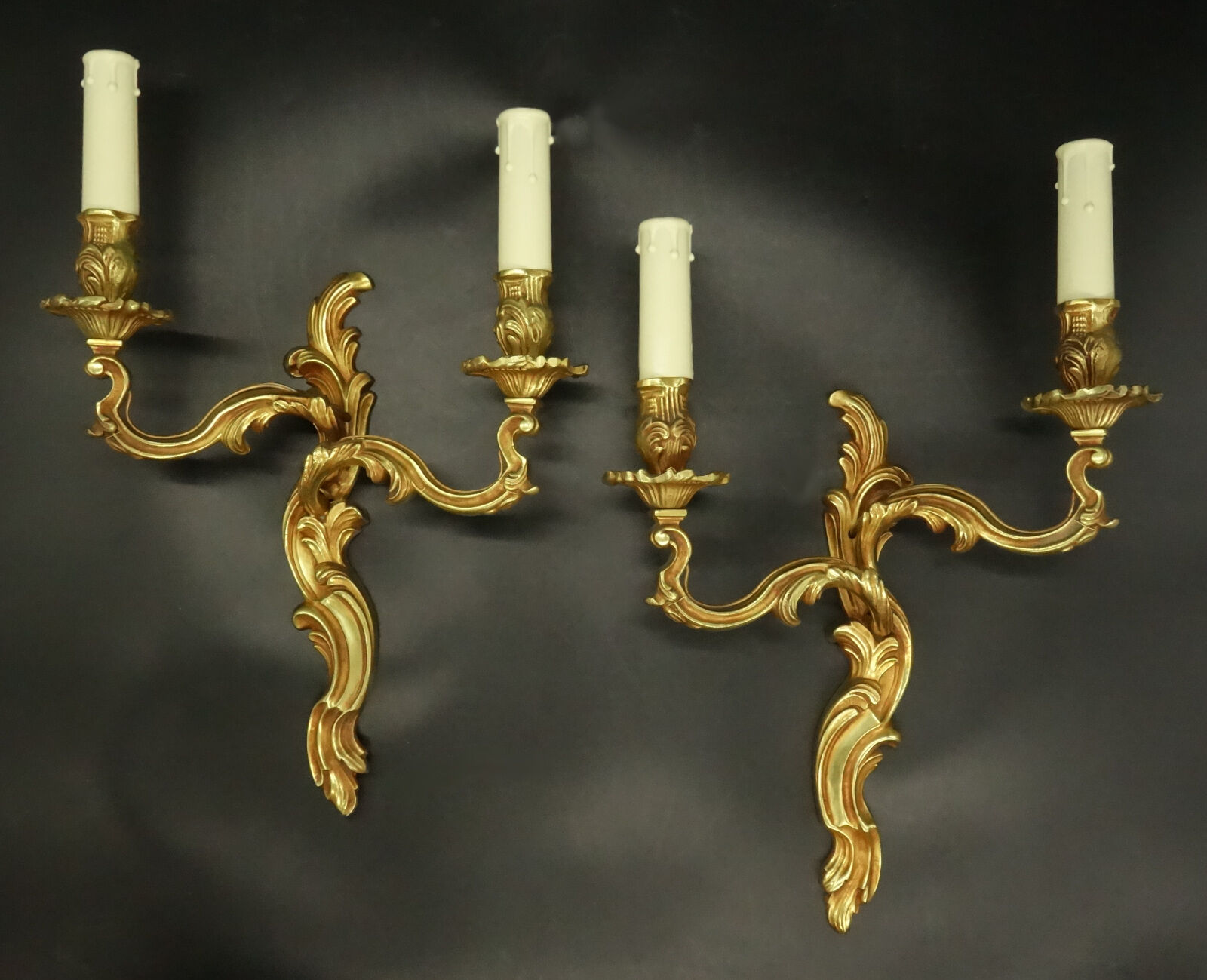 Pair of wall lamps stamped Louis XV style