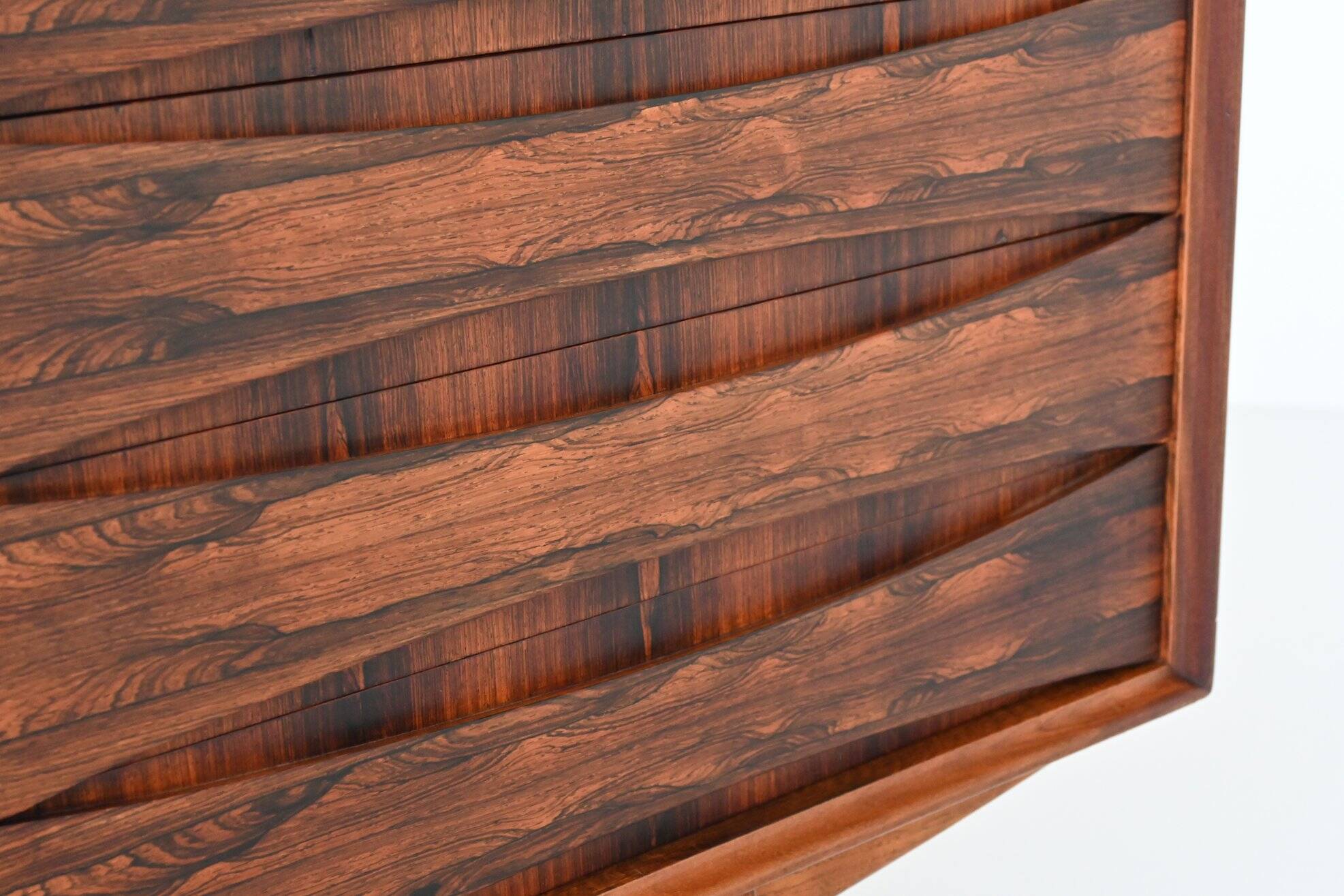 Oswald Vermaercke 'Paola' sideboard rosewood V Form Belgium 1960