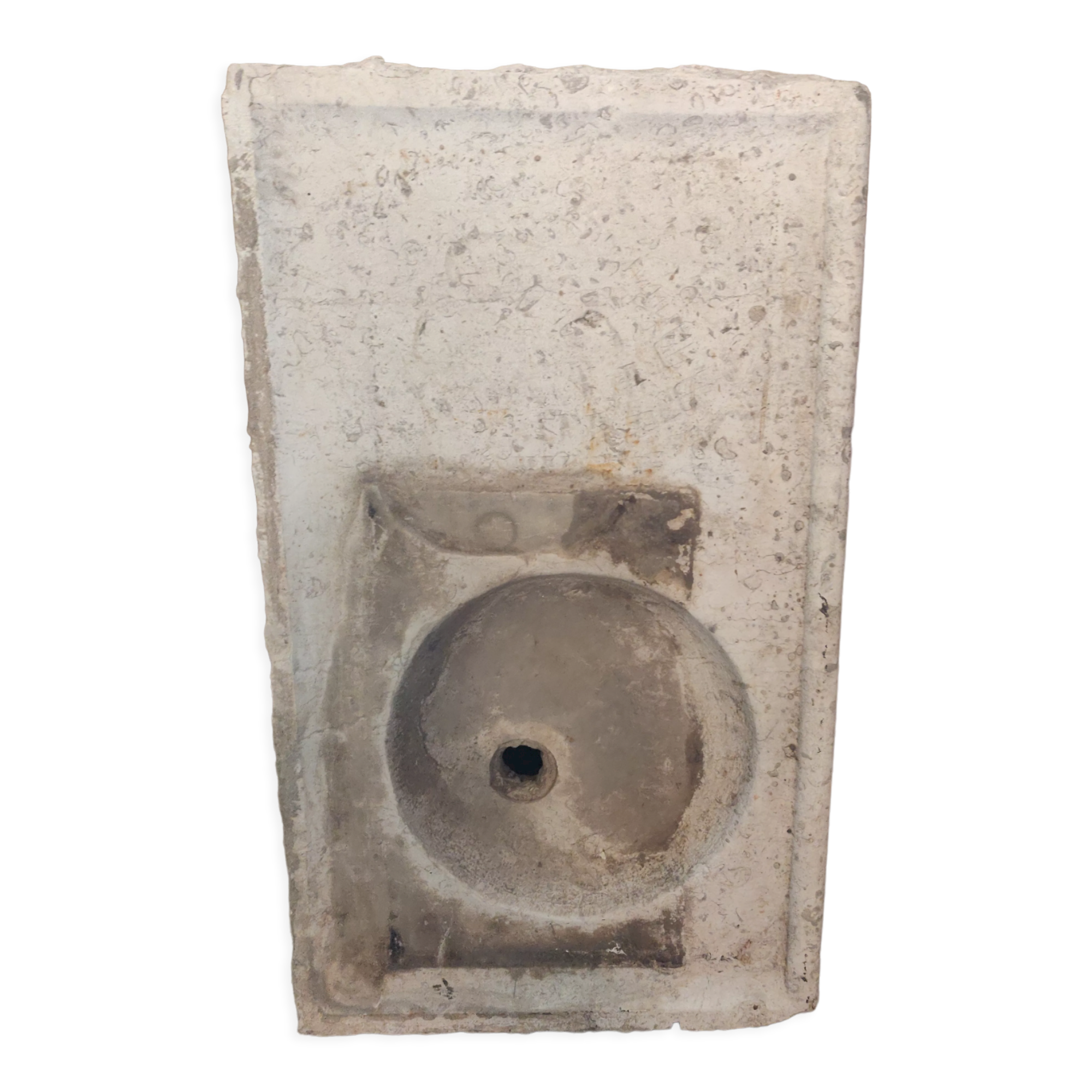 Black stone evier carved in the mass