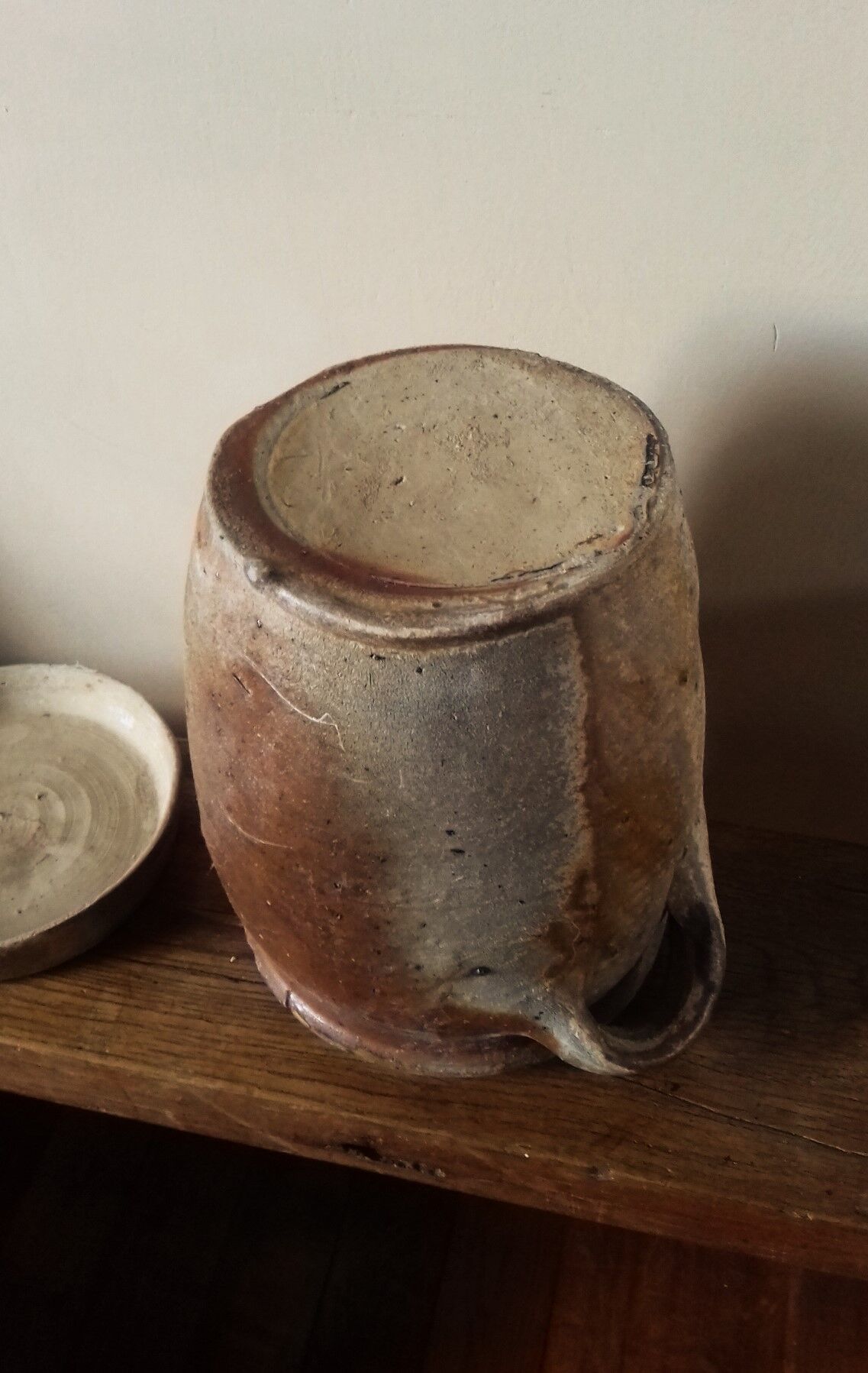 Terracota lid two handles pot