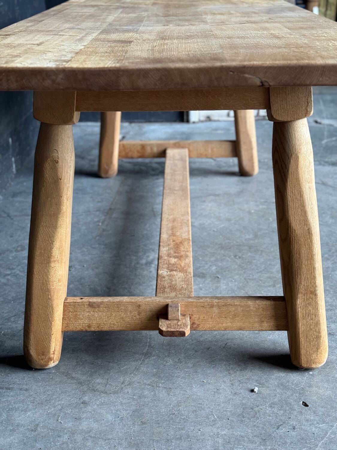 Table de ferme scandinave
