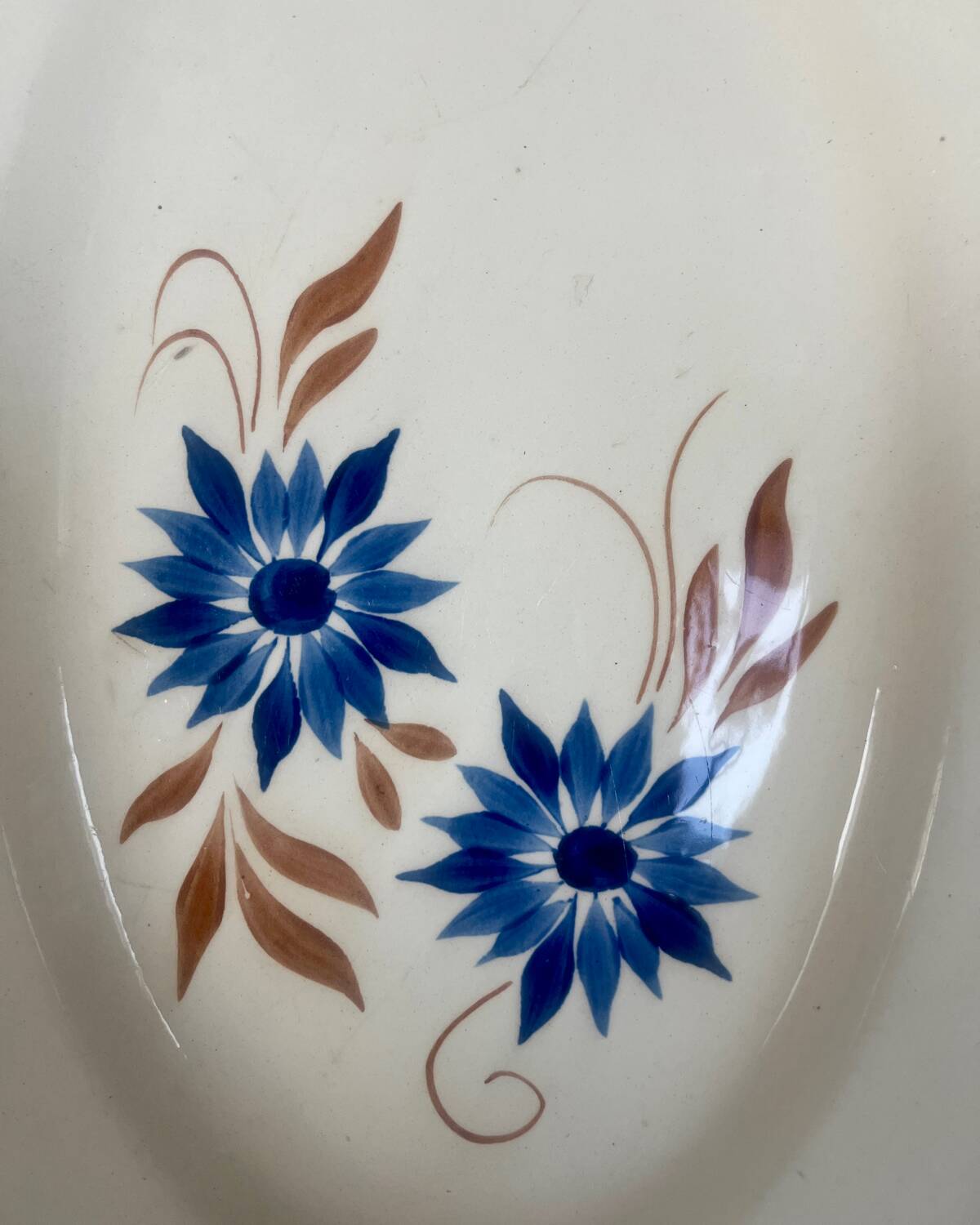 Oval iron earth dish HBCM Reine model