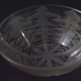 Suite of 3 crystal thistle cups - René Lalique.