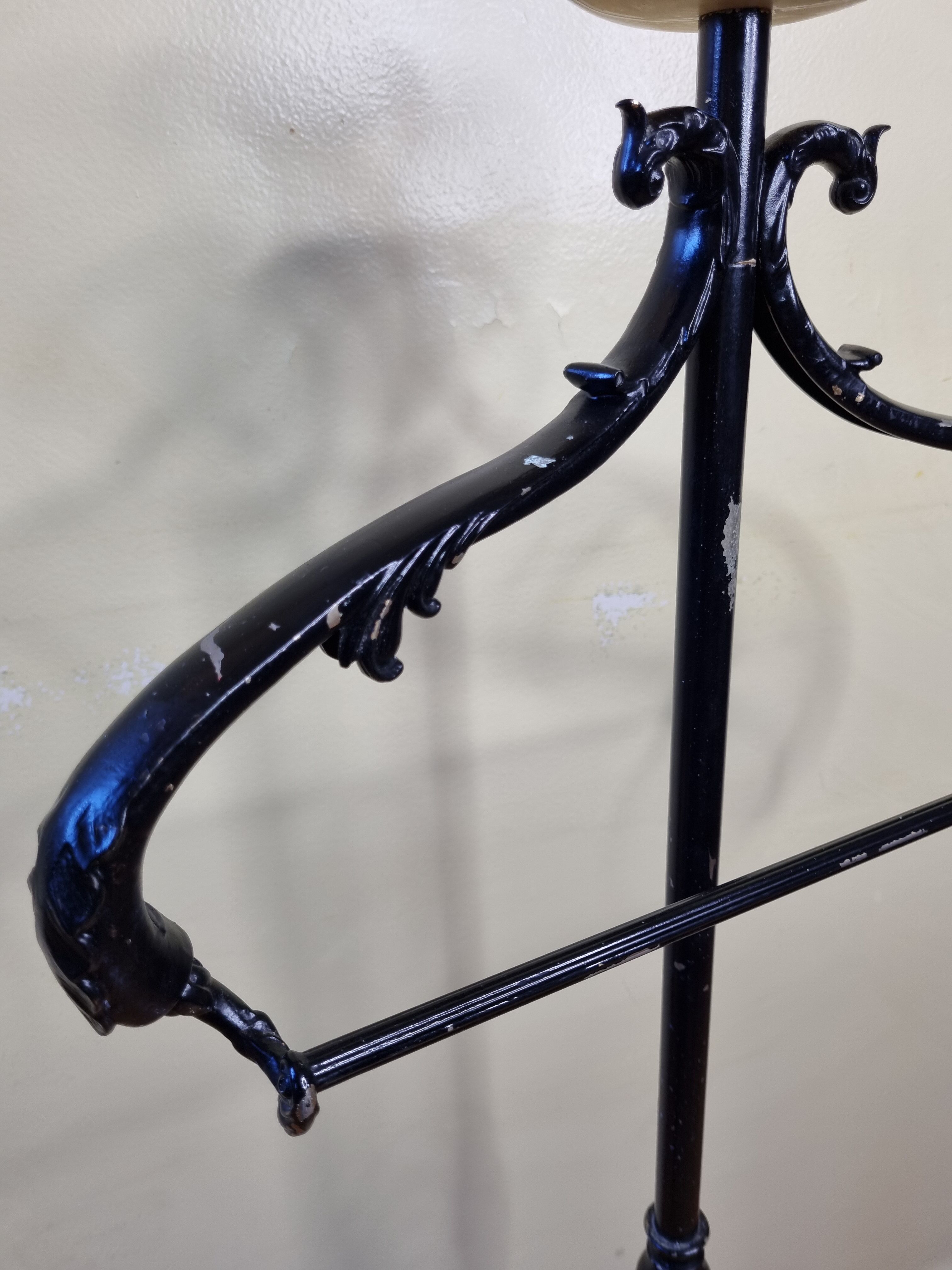 Italian valet Aldo Tura (Milano), in lacquered leather, 1960s