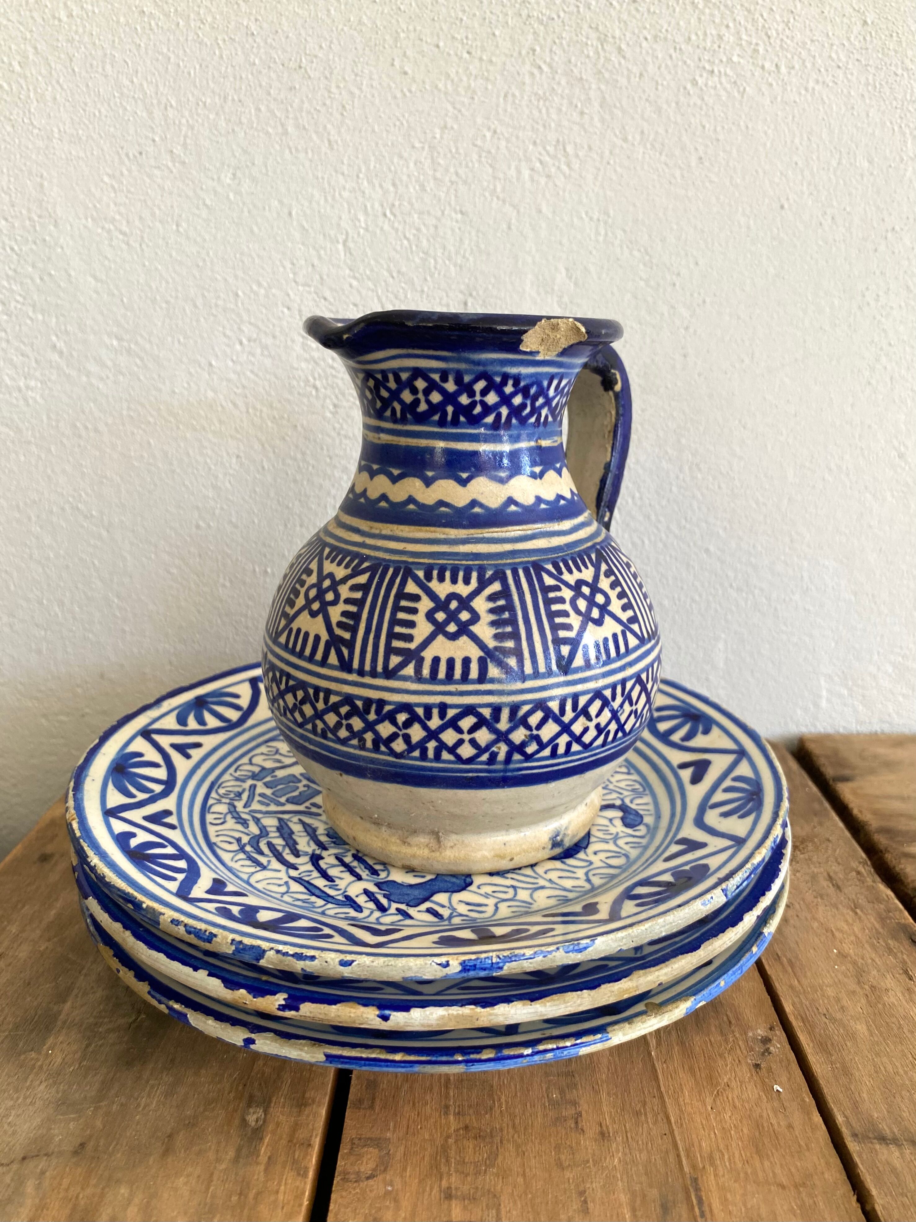 Pitcher of FEZ, hand-painted decoration