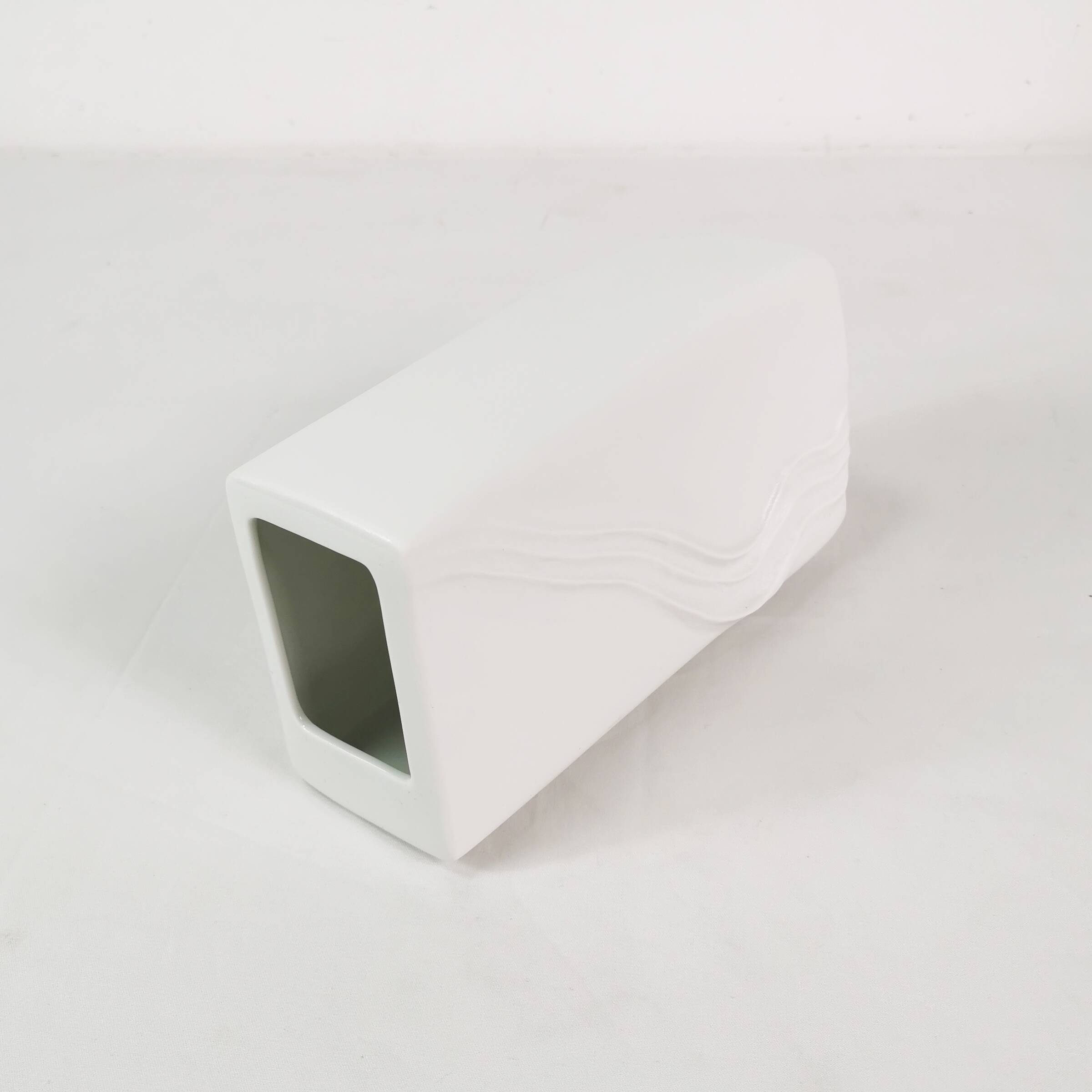 Modernistyczny, porcelanowy wazon, Rosenthal, proj. Martin Freyer, Niemcy, lata 70.
