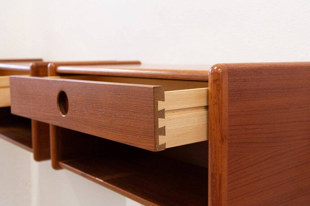 Set of 2 wall-mounted cabinets by Vildbjerg Møbelfabrik, 1960s