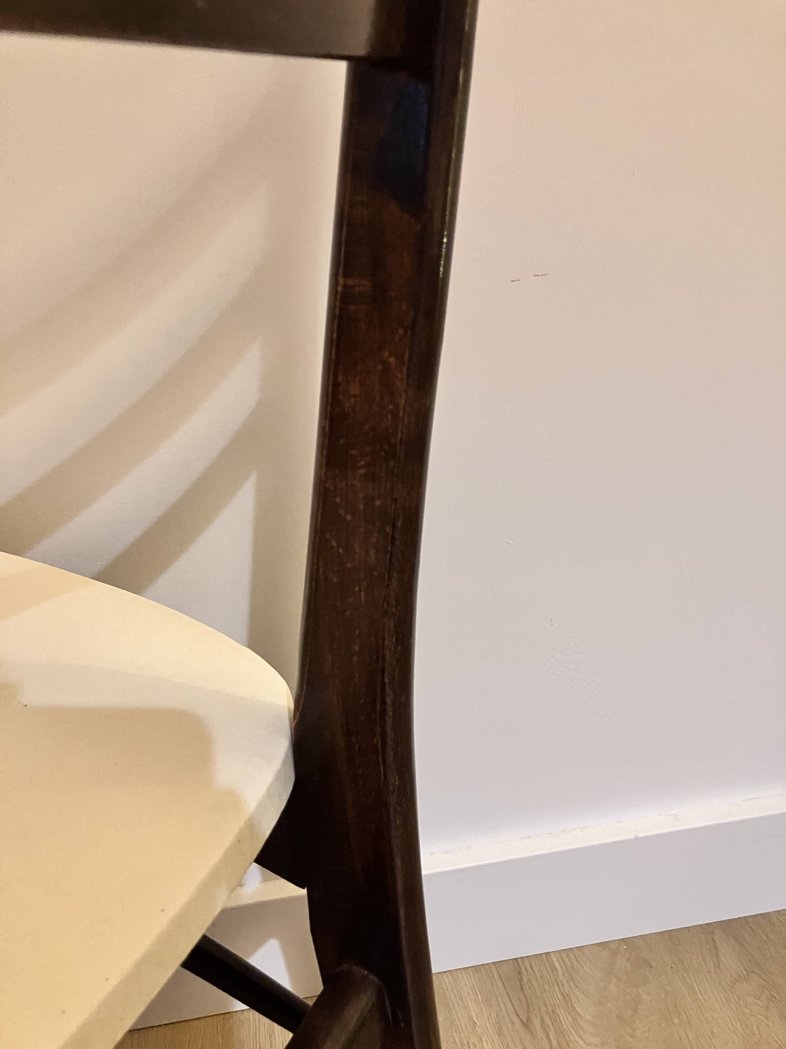 Lot de 5 chaises bois et Skaï blanc