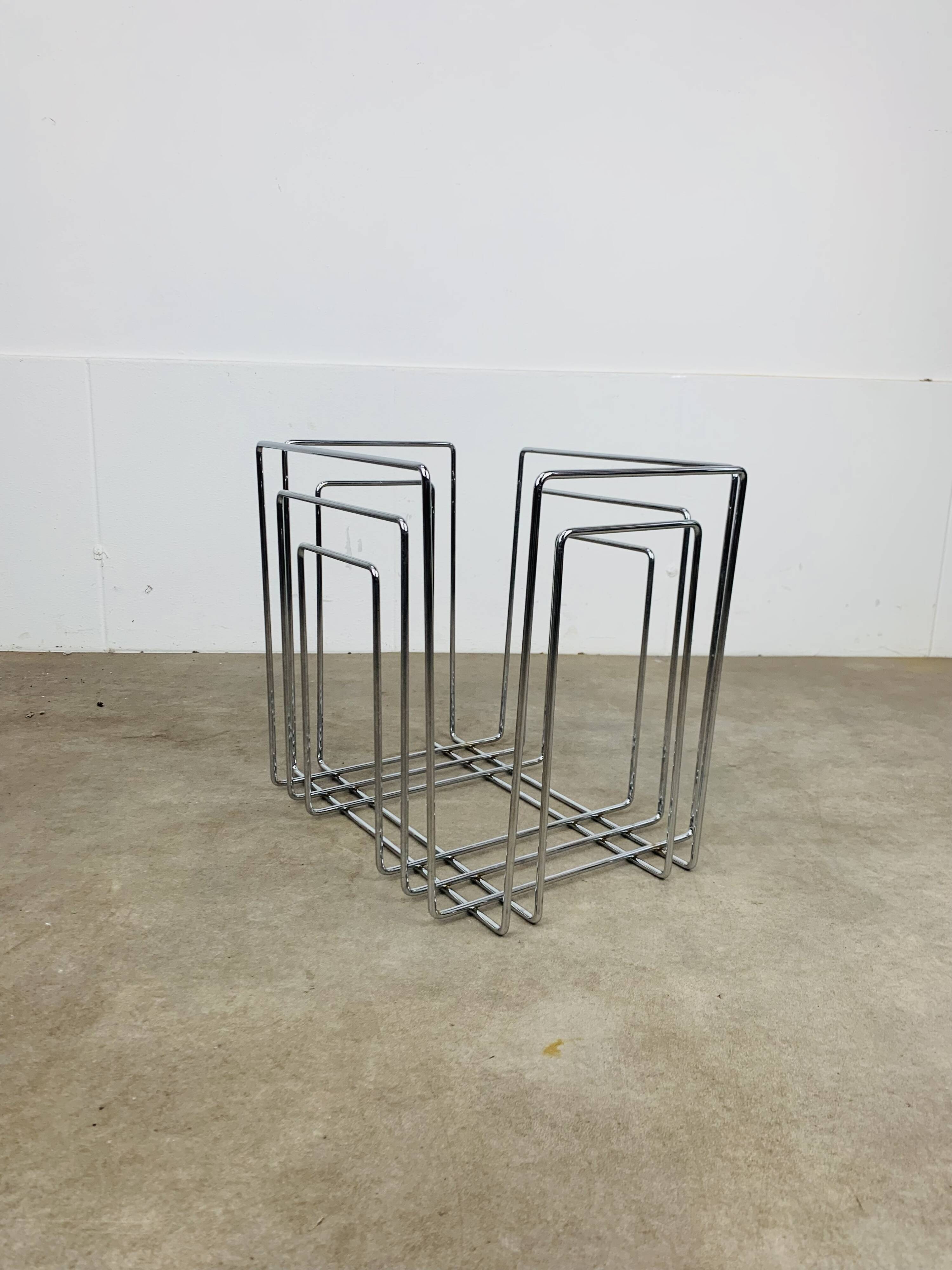 Porte revue en métal chromé par Willi Glaeser pour TMP années 80