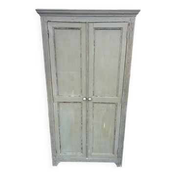 Armoire parisienne