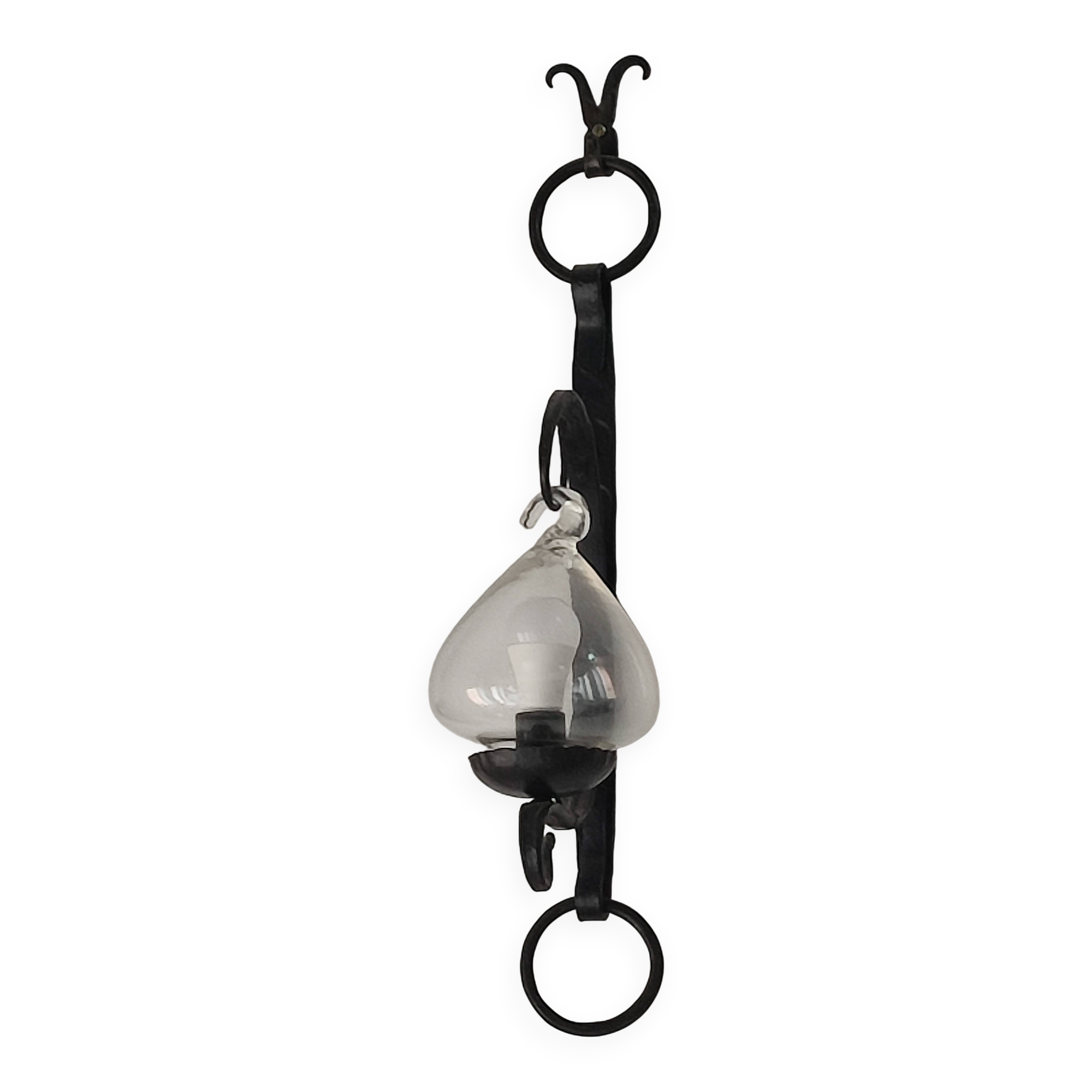 Lot de trois appliques fer forgé et verre soufflé