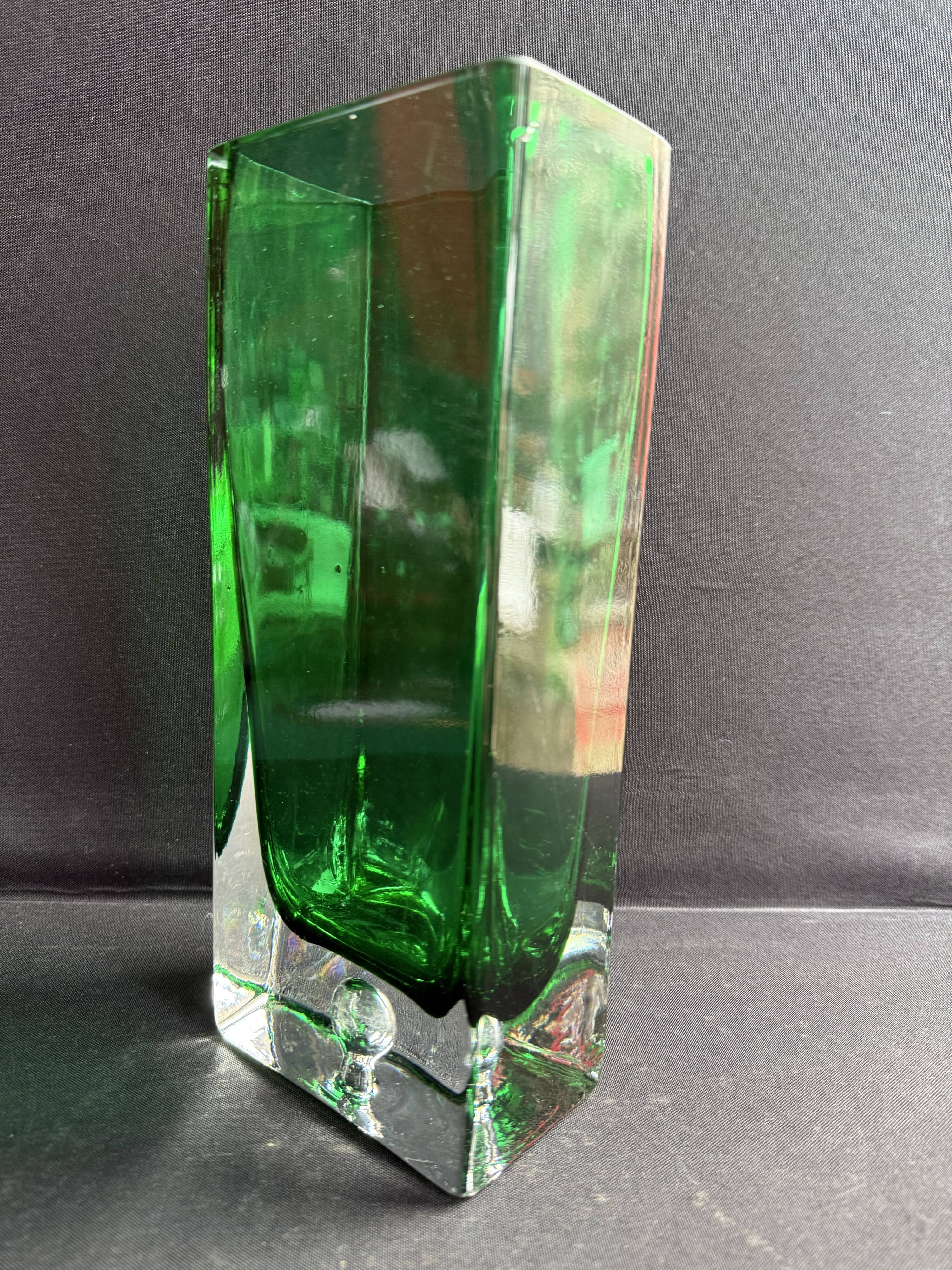 Rectangular vase in green sommerso glass