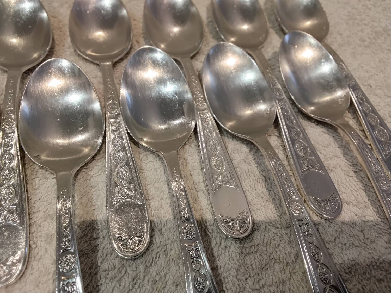 12 cuillères à café métal argenté orfèvre Christofle Villeroy