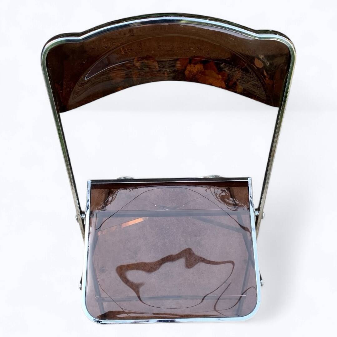 6 chaises pliantes en Plexiglas fumé et métal chrome Chaisor 1970