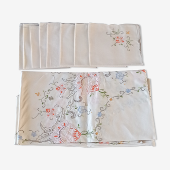 Antique embroidered tablecloth and towels
