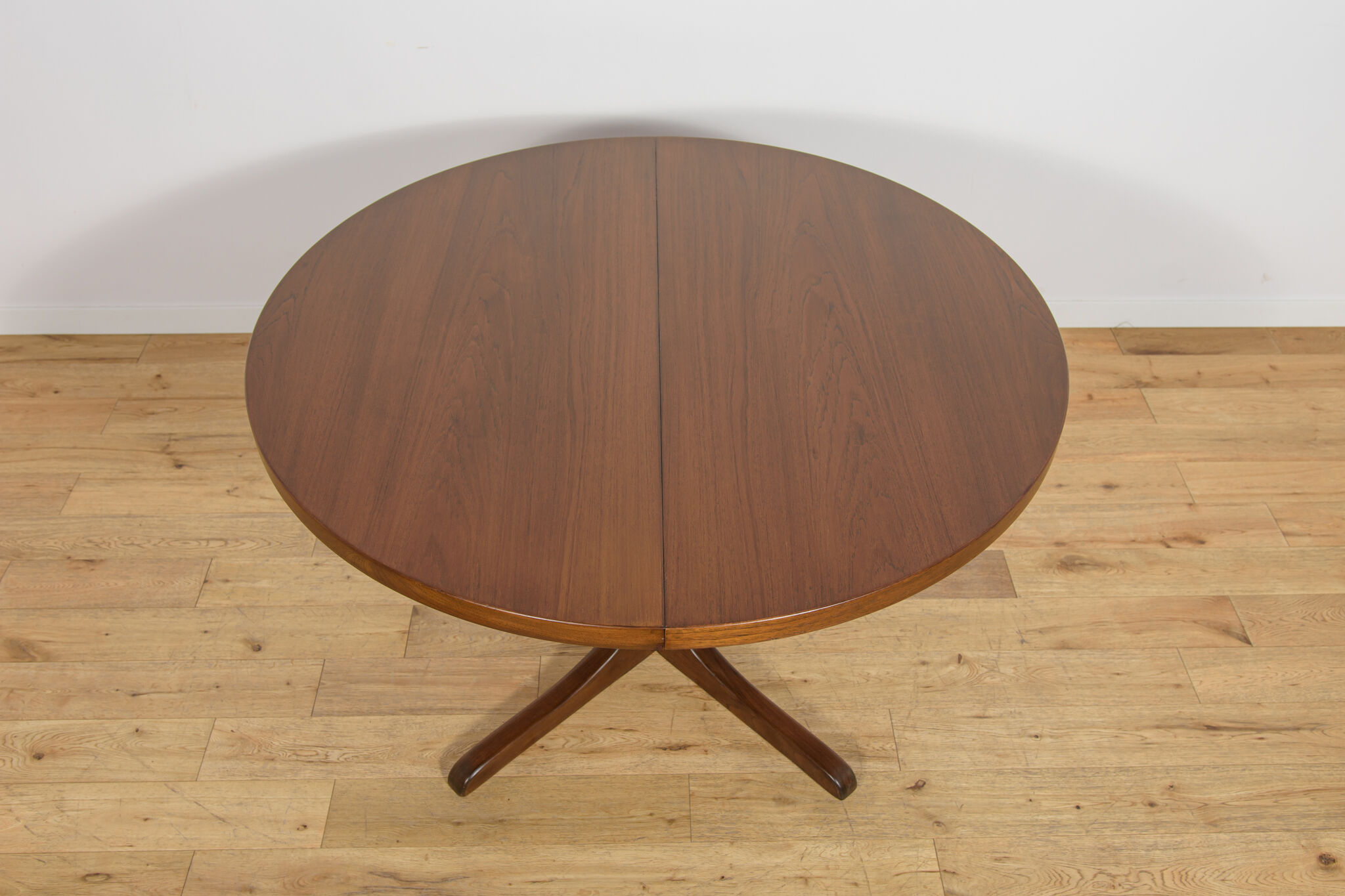 Table à manger ronde en teck extensible des années 1960, Danemark