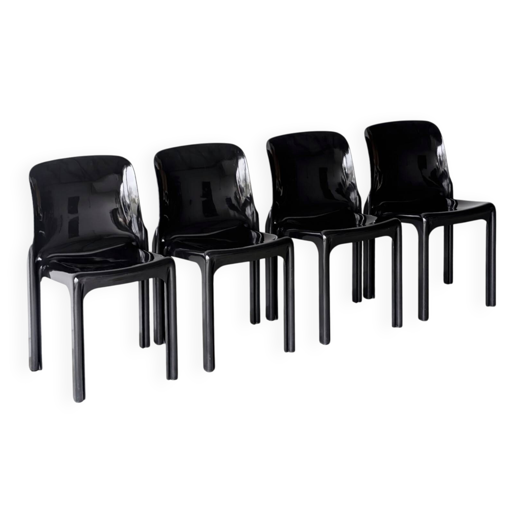 4 vintage chairs model Selene, Vico Magistretti for Artemide, 1970